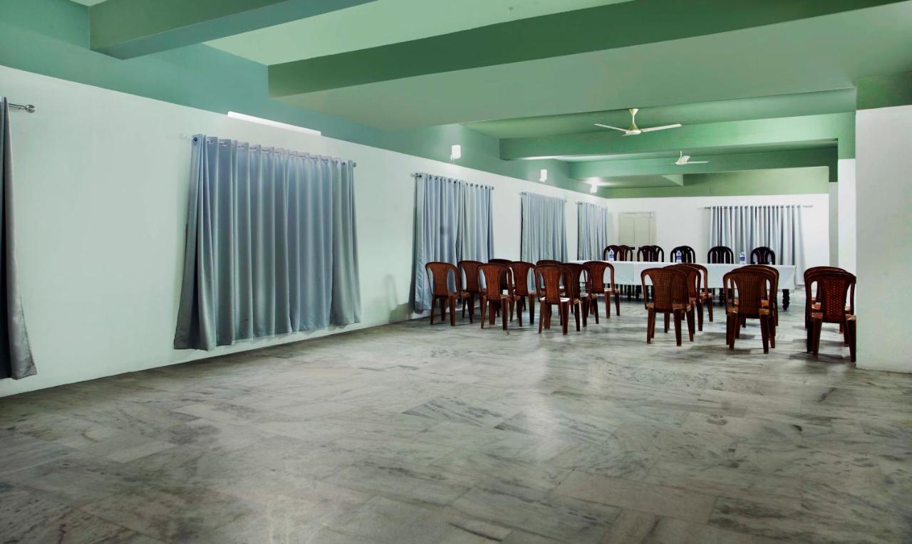 Treebo Kumily Gate Thekkady, Periyar National Park Otel Dış mekan fotoğraf