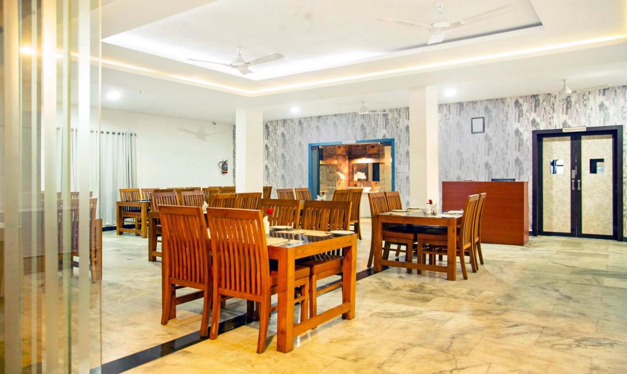 Treebo Kumily Gate Thekkady, Periyar National Park Otel Dış mekan fotoğraf